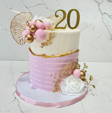 PINK LEAF CREAM CAKE