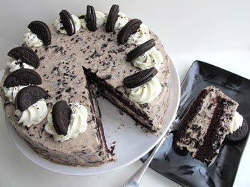 Sugar Poppy Oreo Cake