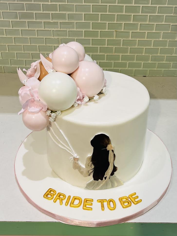 BRIDE TO BE BALLOON FONDANT CAKE