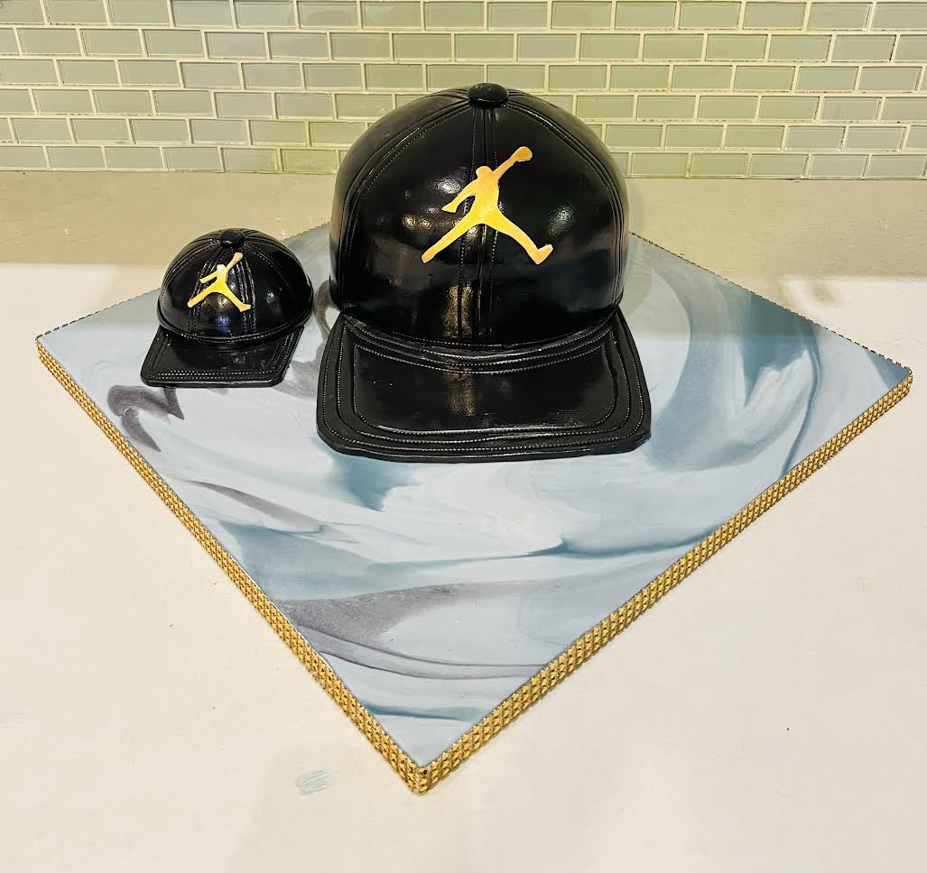 JORDAN CAP FONDANT CAKE