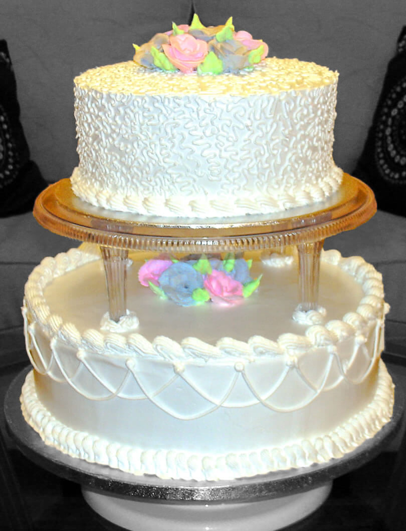 Pearl White Wedding Cake