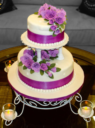 Roza Modern Wedding Cake