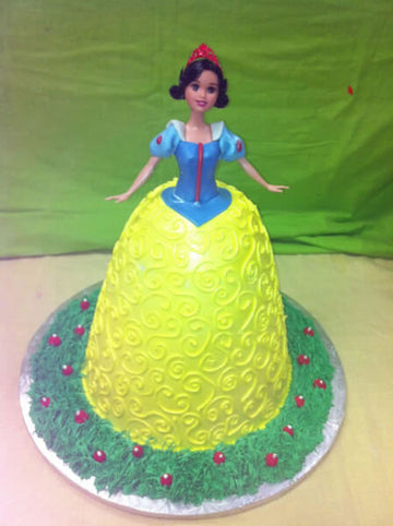 Snow White Princess Cake