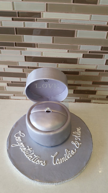 Ring Fondant Cake