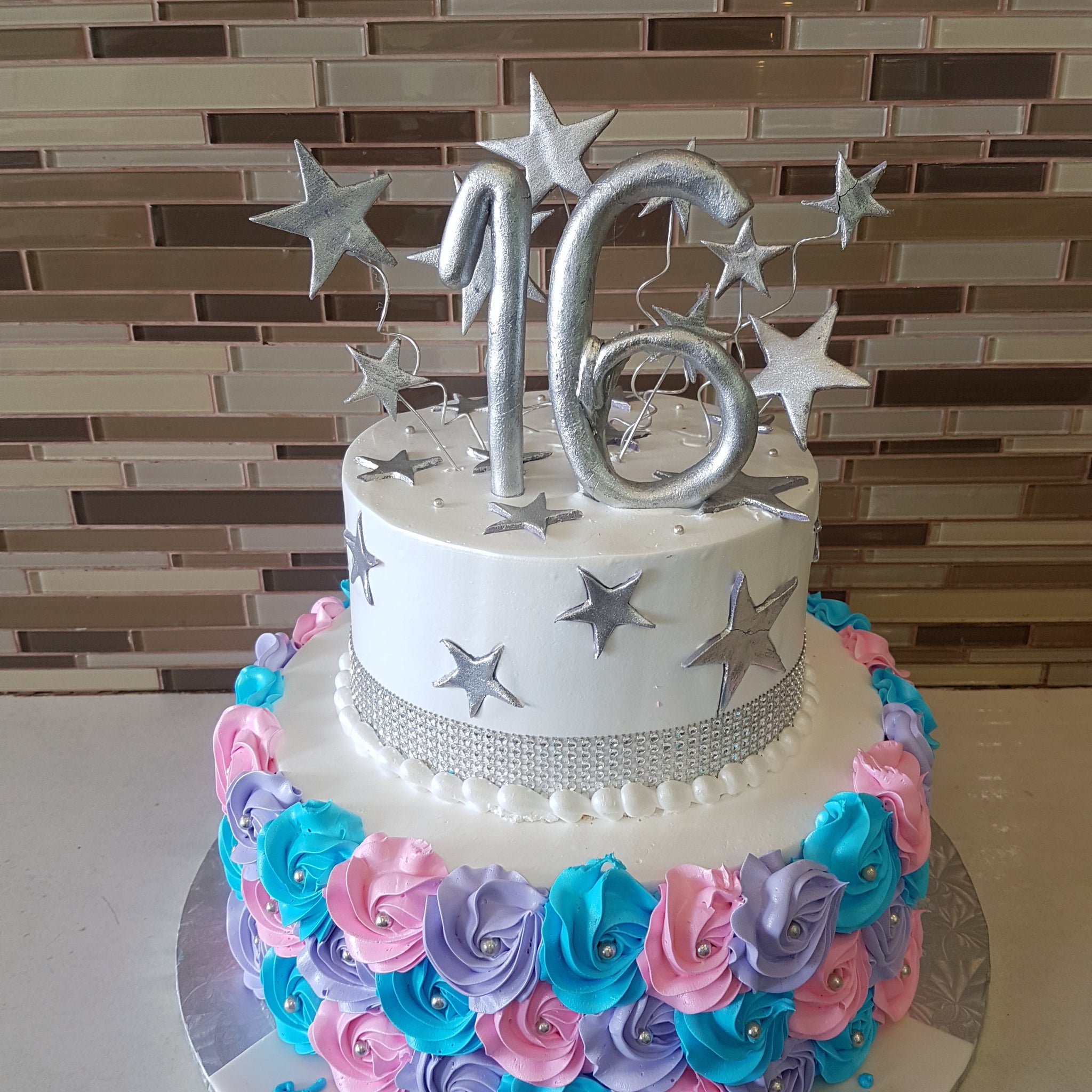 Shruti Sweet Sixteen Cake
