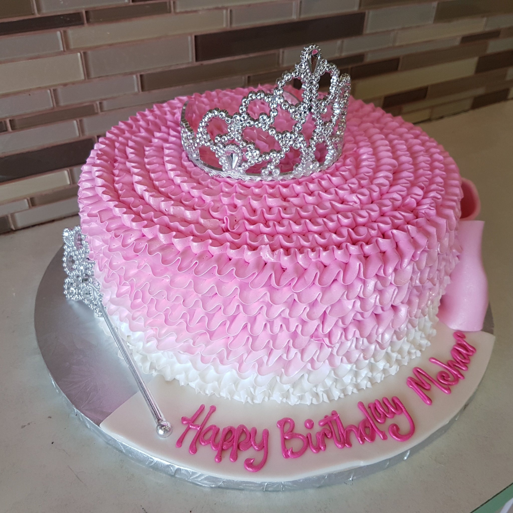 Mehar crown Ruffle cake