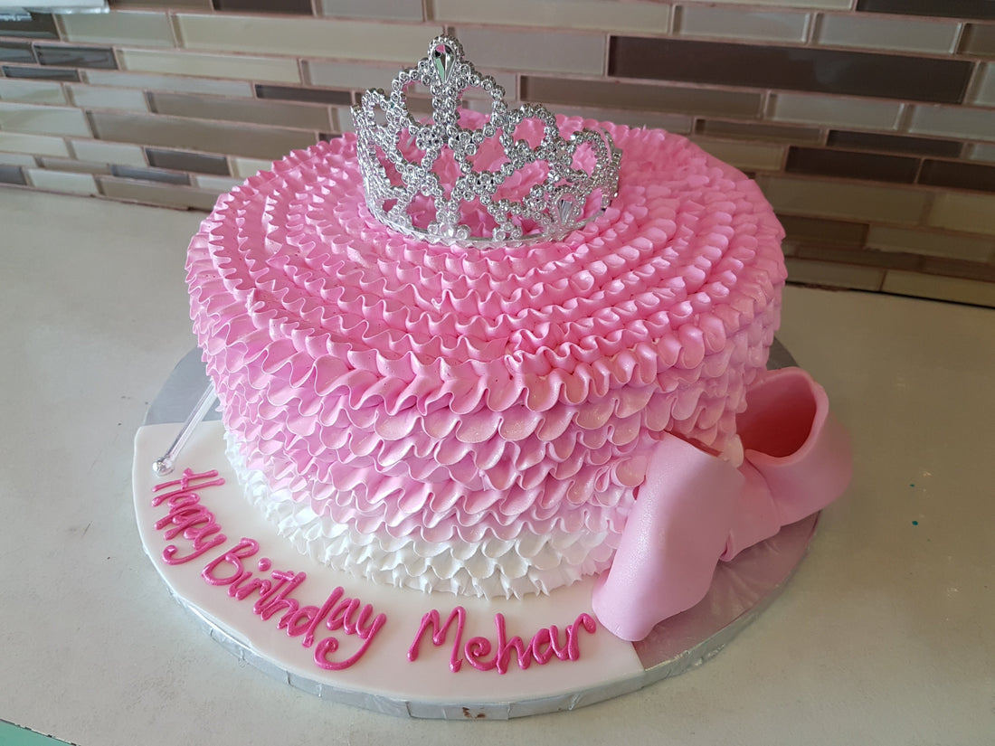 Mehar crown Ruffle cake