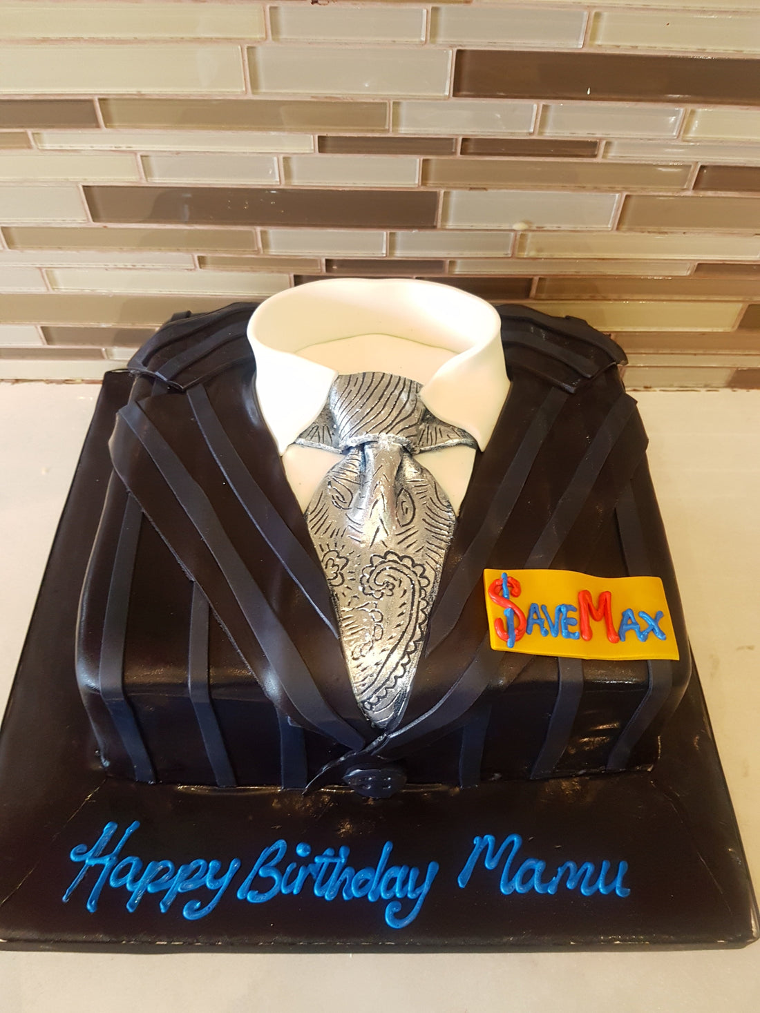 Manu Shirt Molded Cake