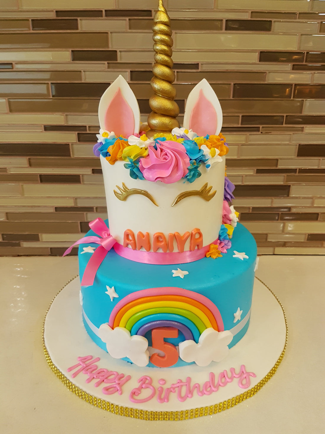 Anaya Unicorn Fondant cake