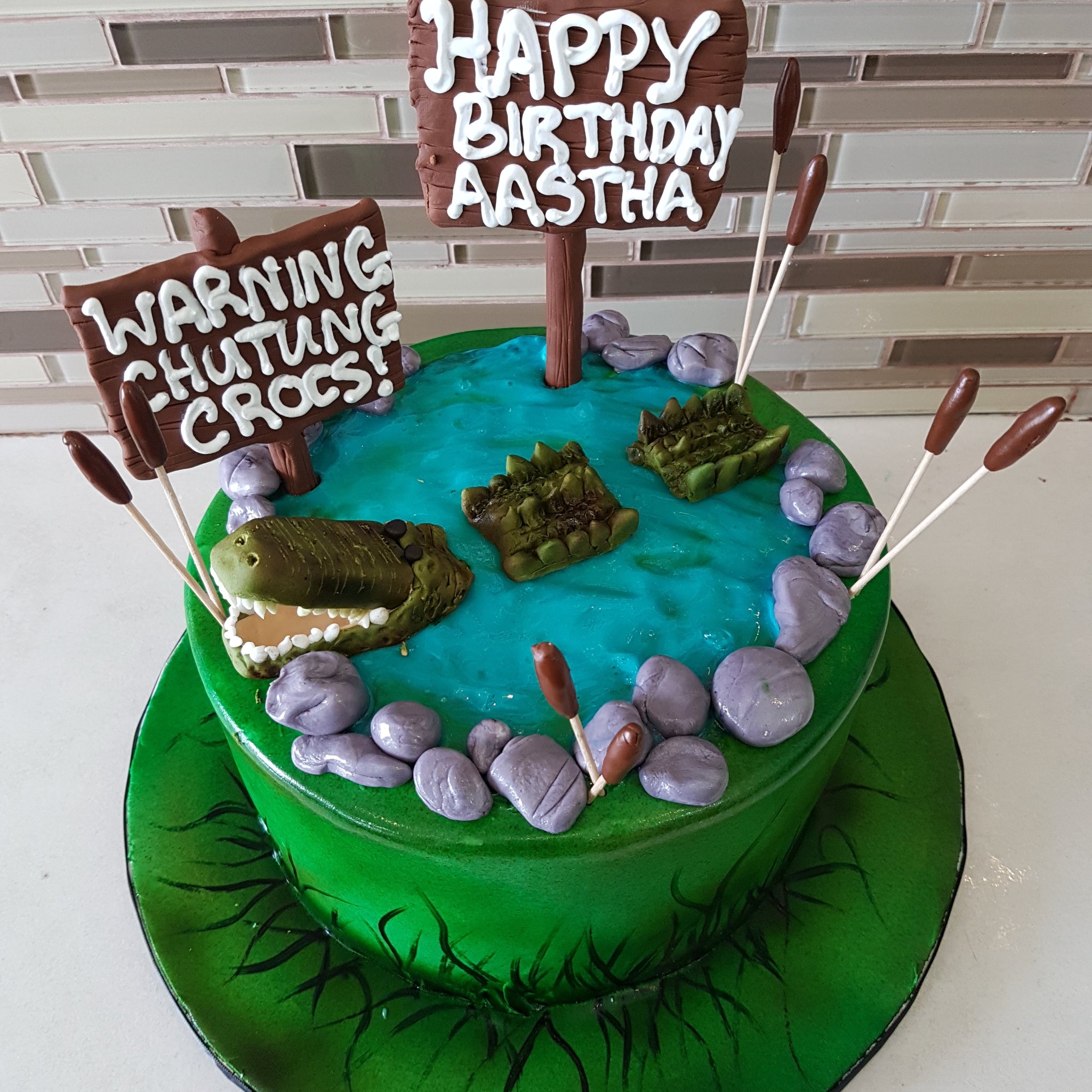 CROCODILE BIRTHDAY CAKE