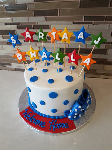 Sartaaj Star Fondant Cake