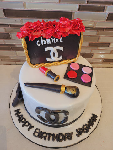 JASHAN CHANEL FONDANT CAKE