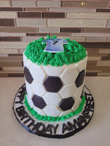 SOCCER FONDANT CAKE