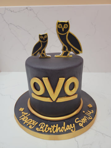 OVO FONDANT CAKE