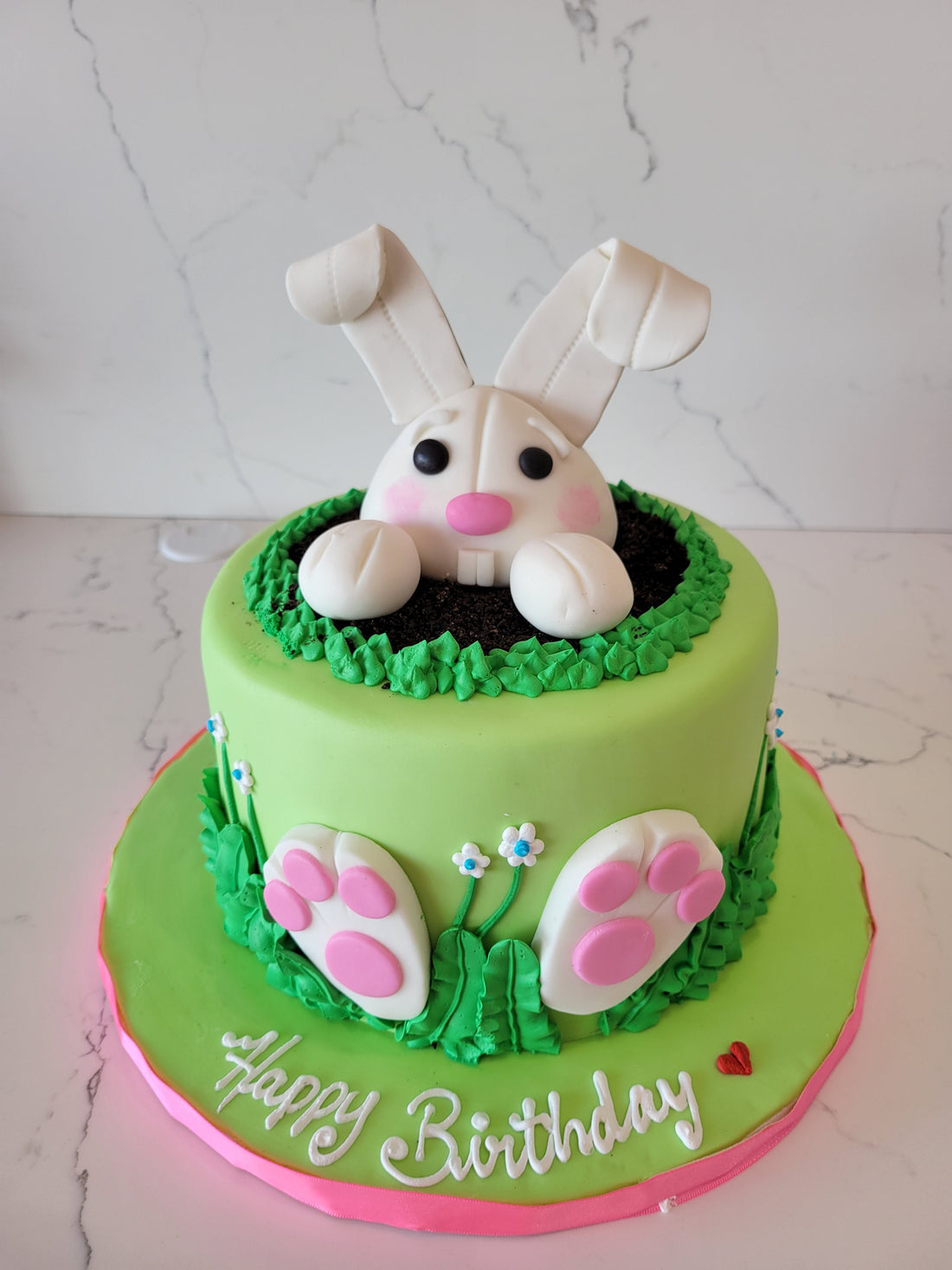 BUNNY GARDEN FONDANT CAKE