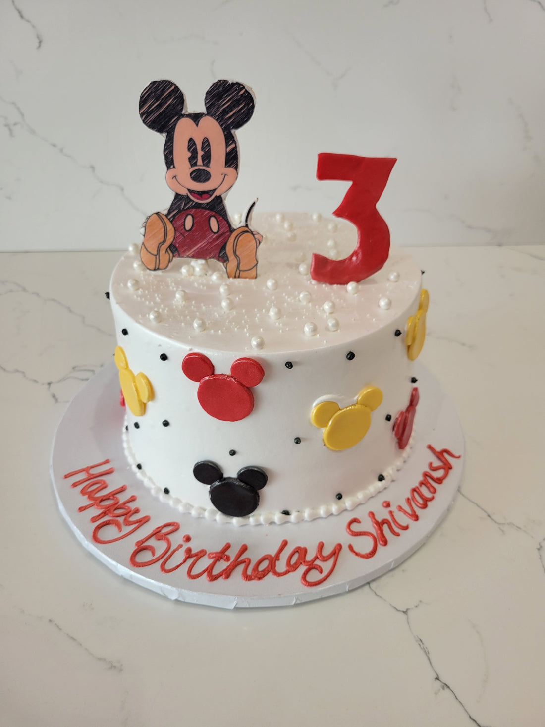 MICKEY MOUSE CLUBHOUSE CREAM CAKE