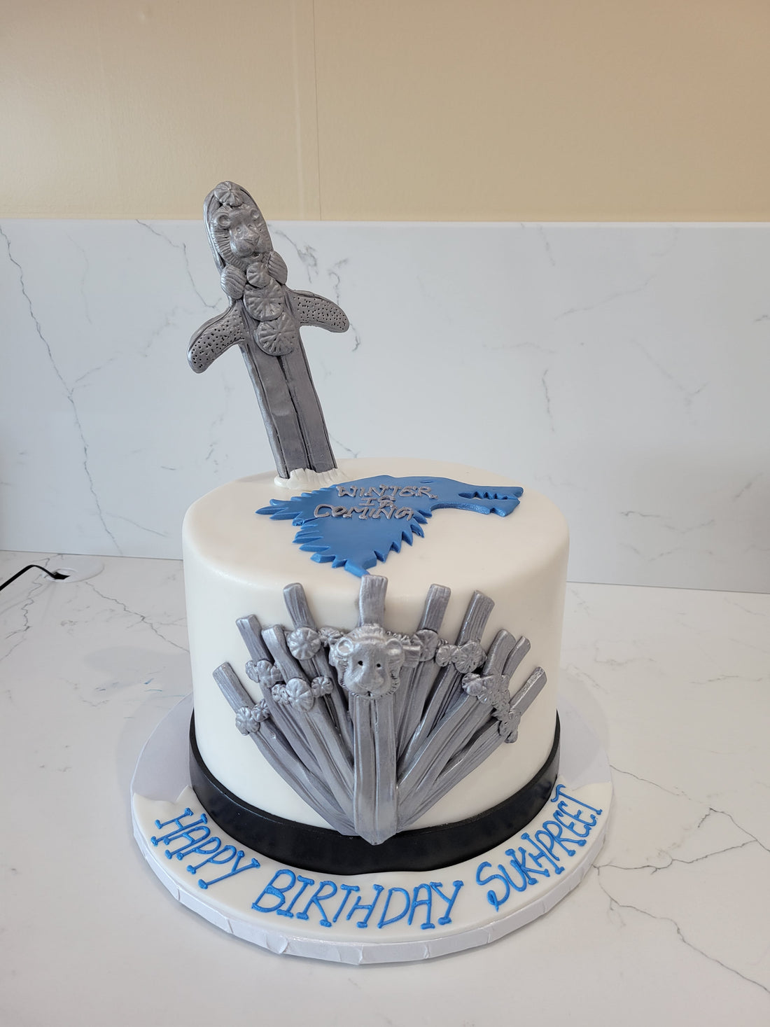 SWORD FONDANT CAKE