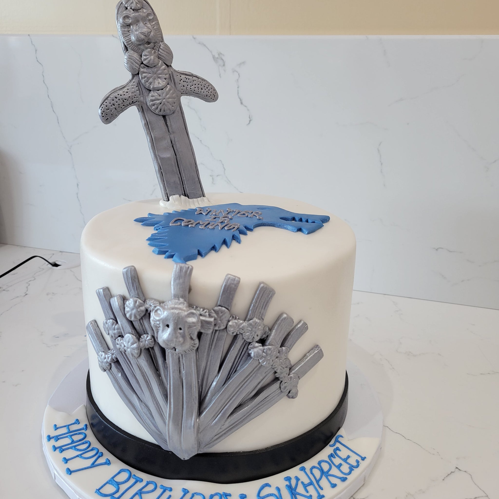 SWORD FONDANT CAKE