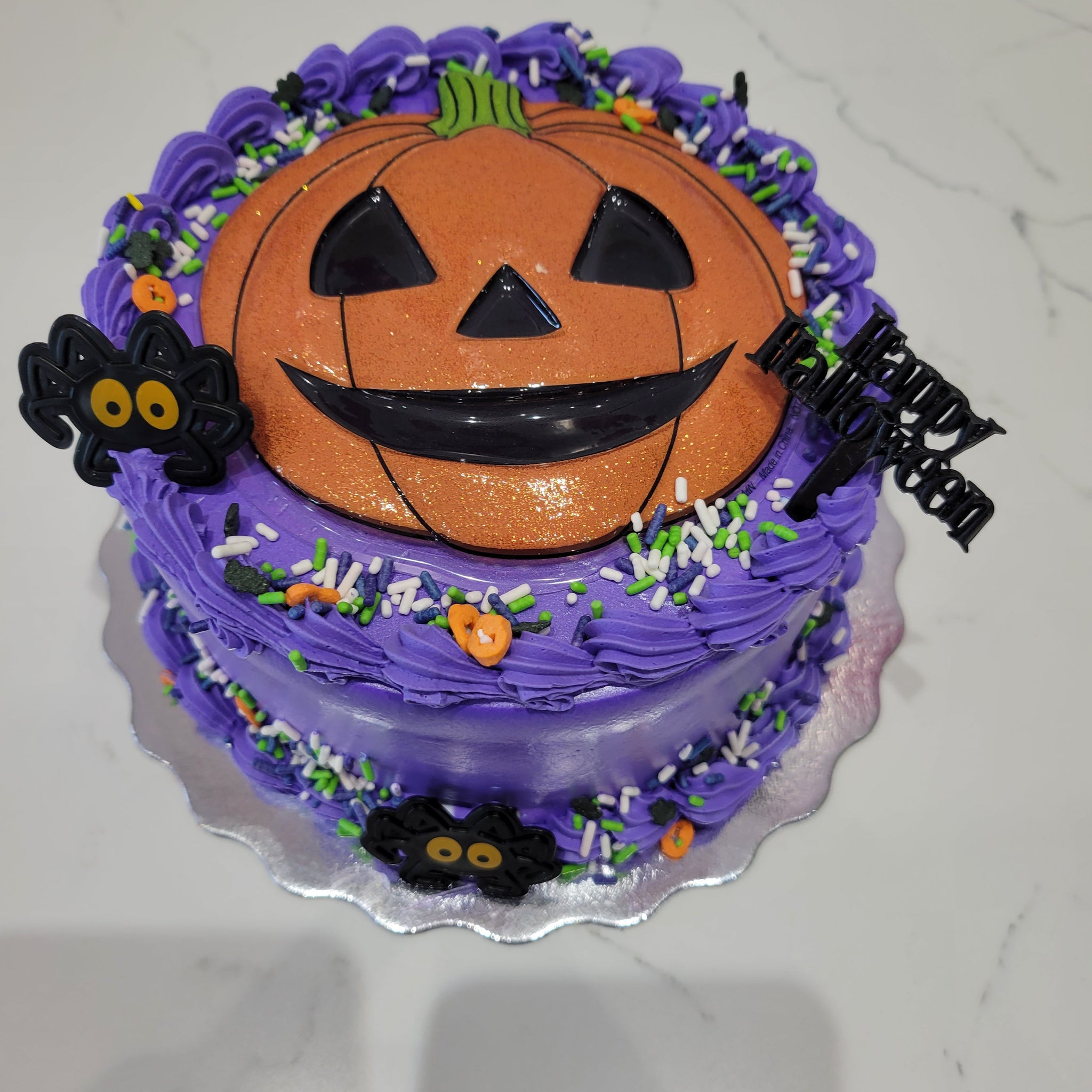 PURPLE PUMPKIN HALLOWEEN CAKE