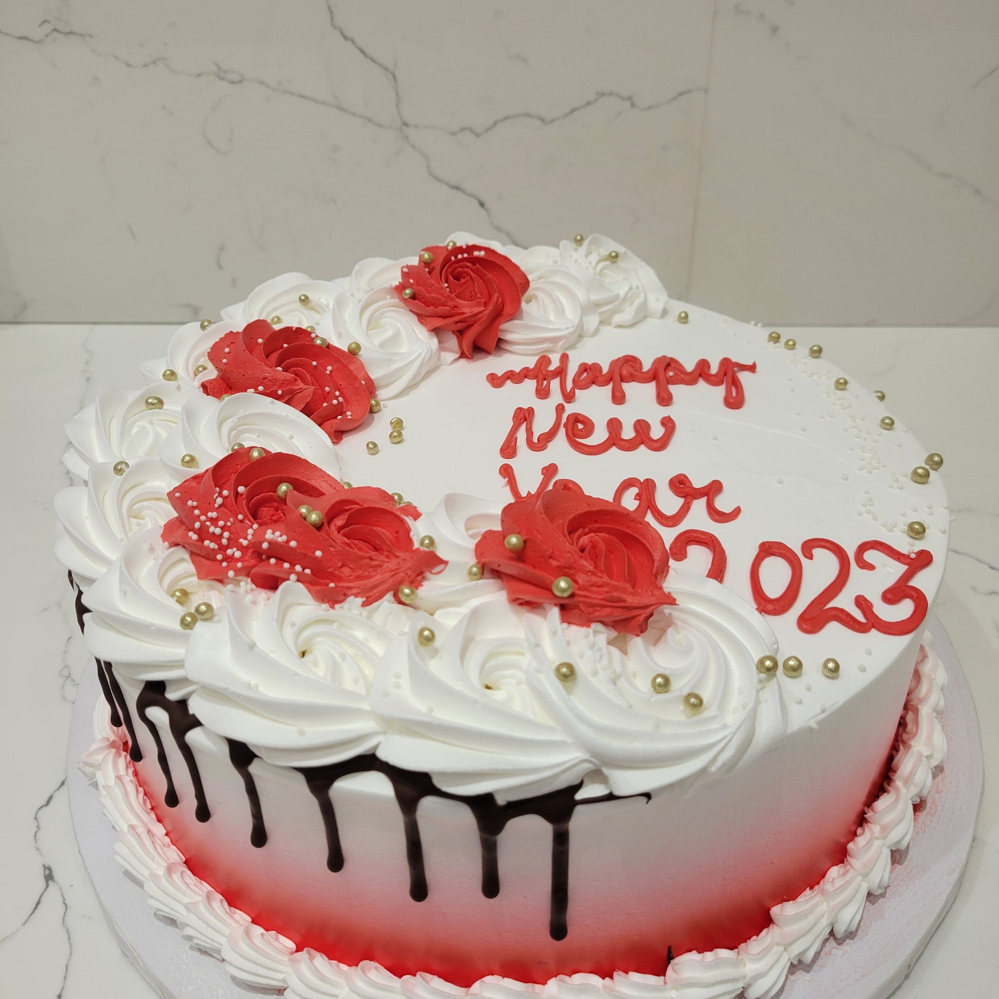 RED & WHITE NEW YEAR CAKE