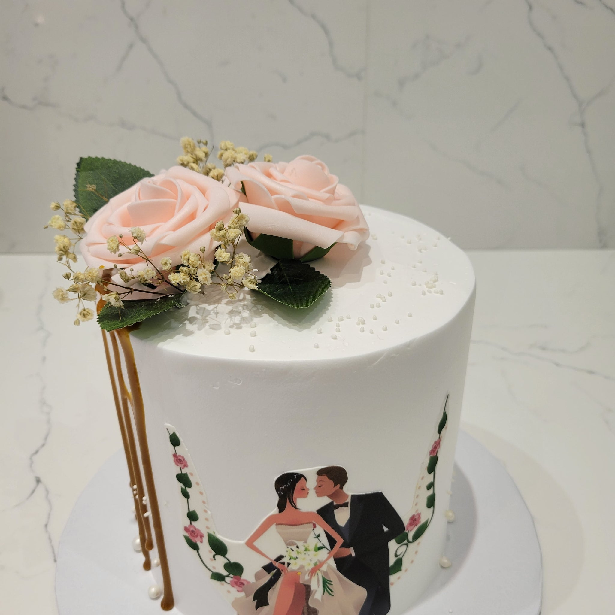 Bride & Groom Cream Cake