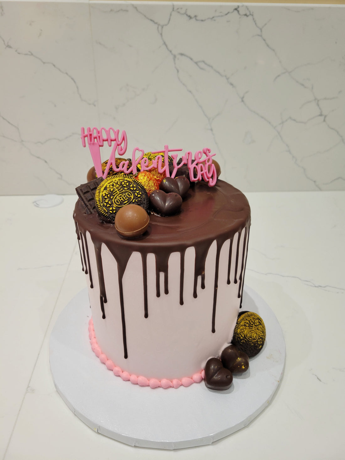 PINK VALENTINE CHOCO CAKE