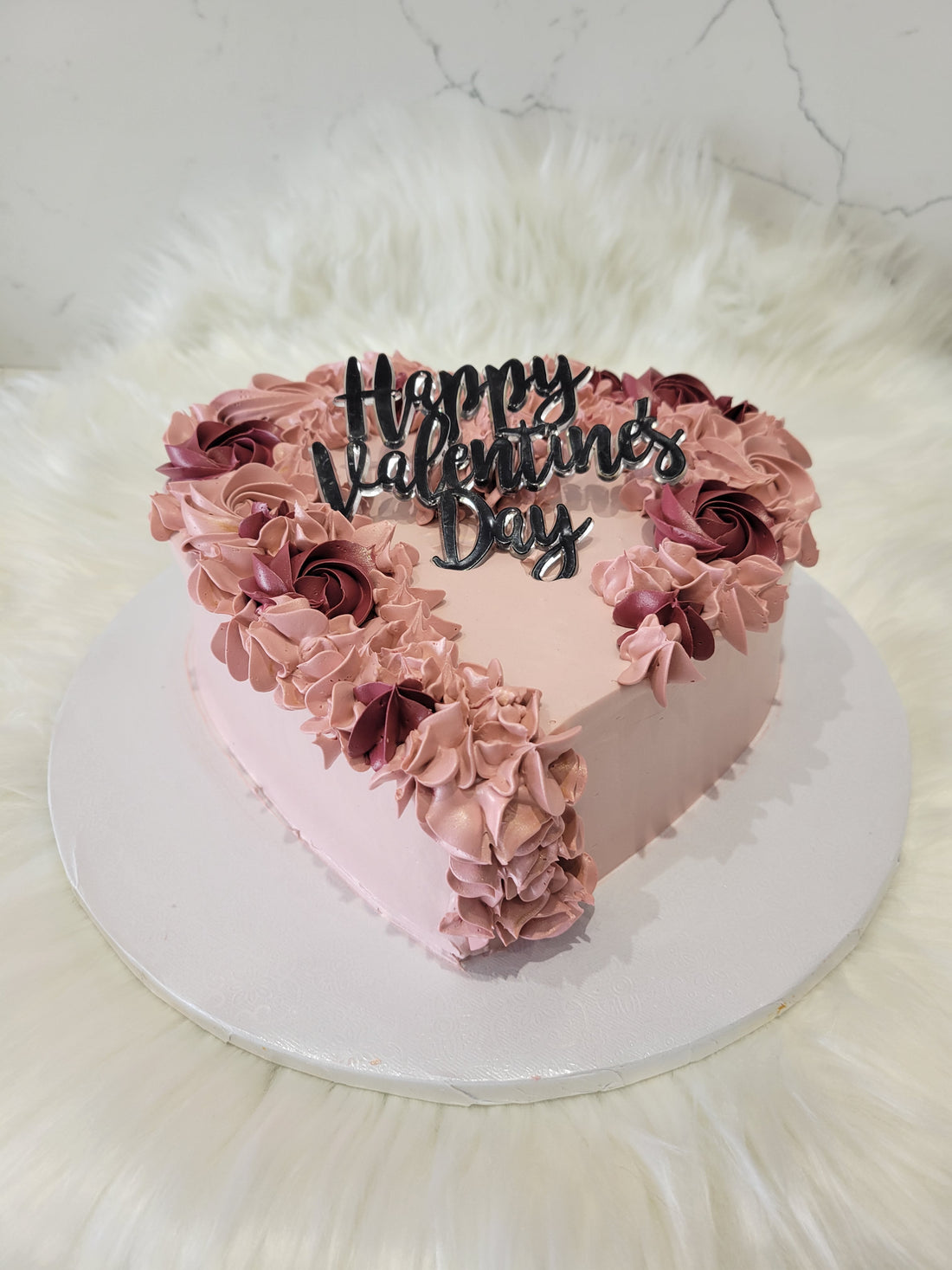 ROSE GOLD & WINE HEART CAKE