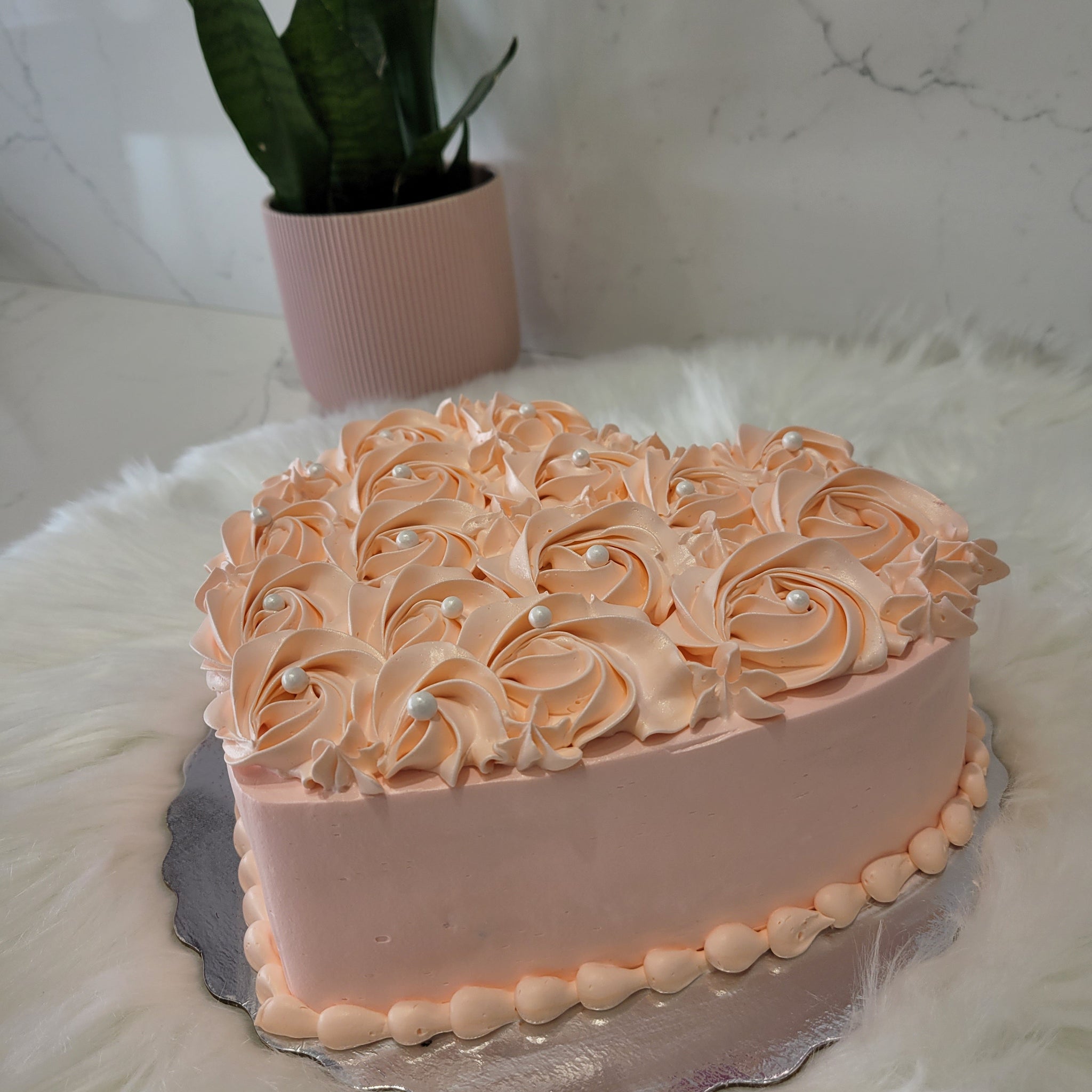 PEACH ROSETTE HEART CAKE