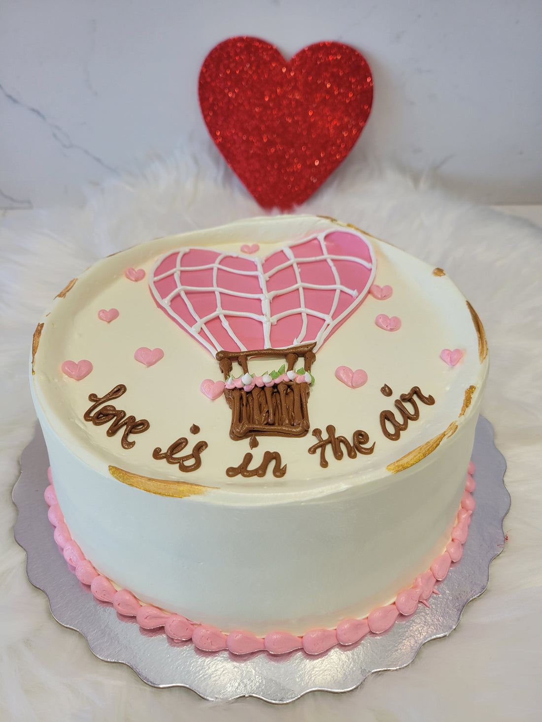 Love in the Air Cream Cake