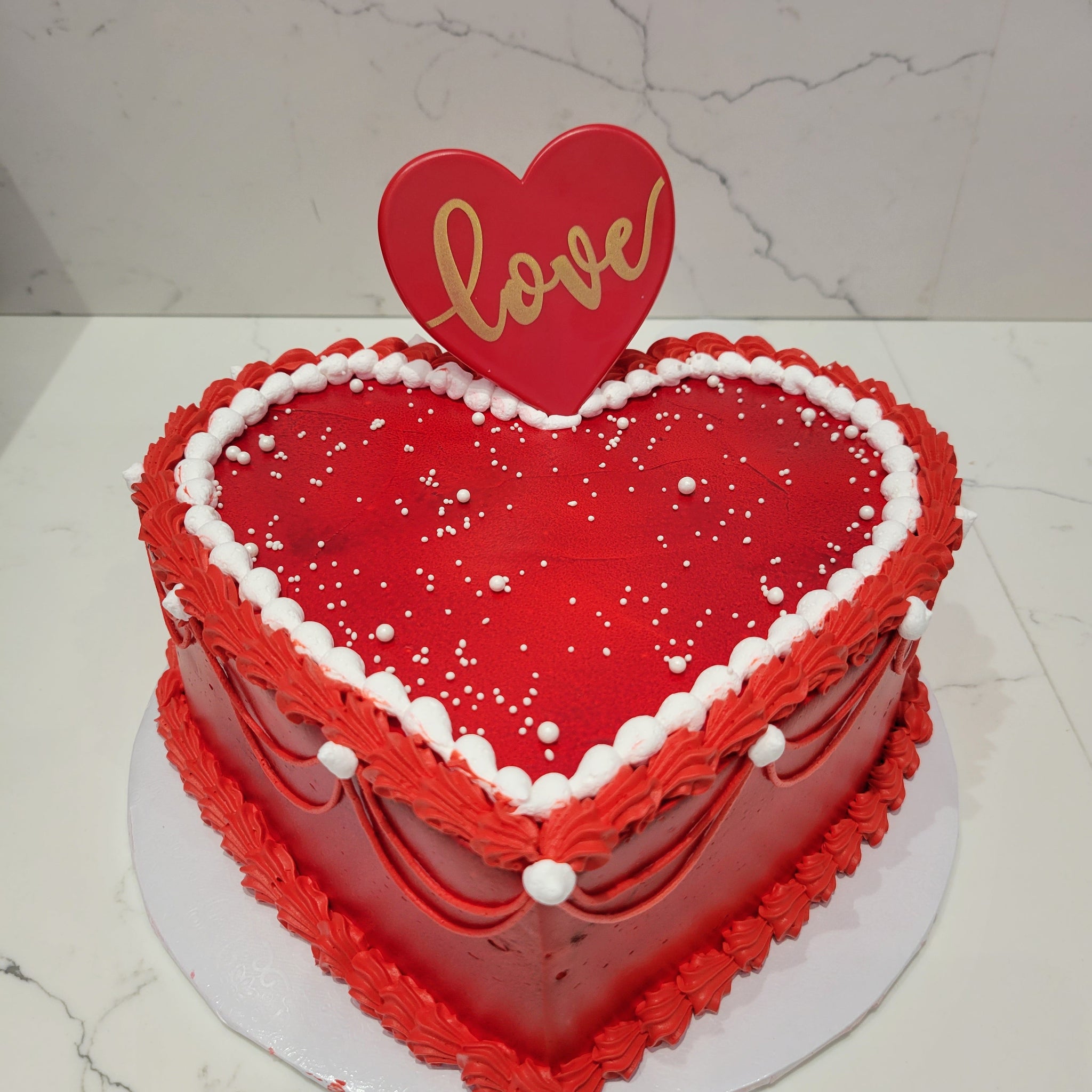 Red love Heart Valentine Cake