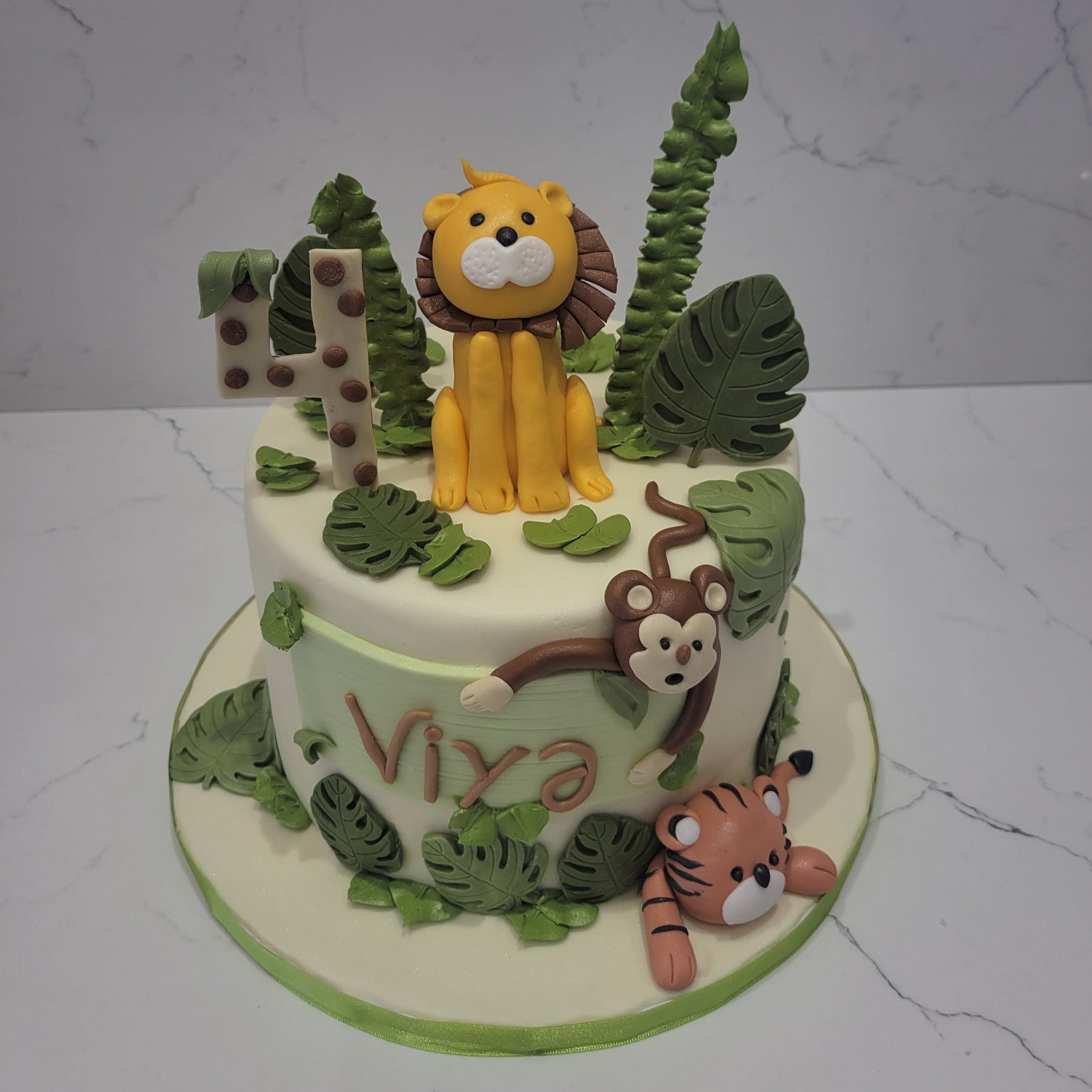 Viya Jungle Fondant Cake