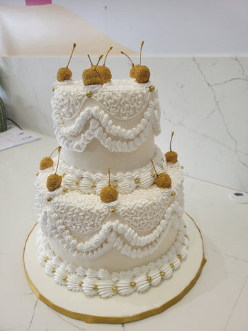 GOLDEN CHERRY VINTAGE CAKE