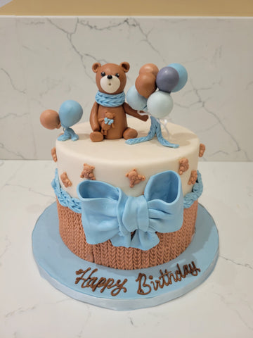 NAWAB BEAR BIRTHDAY FONDANT CAKE