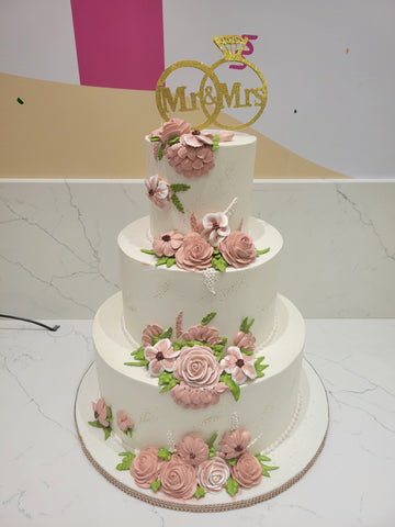 IVORY FLORAL WEDDING CAKE