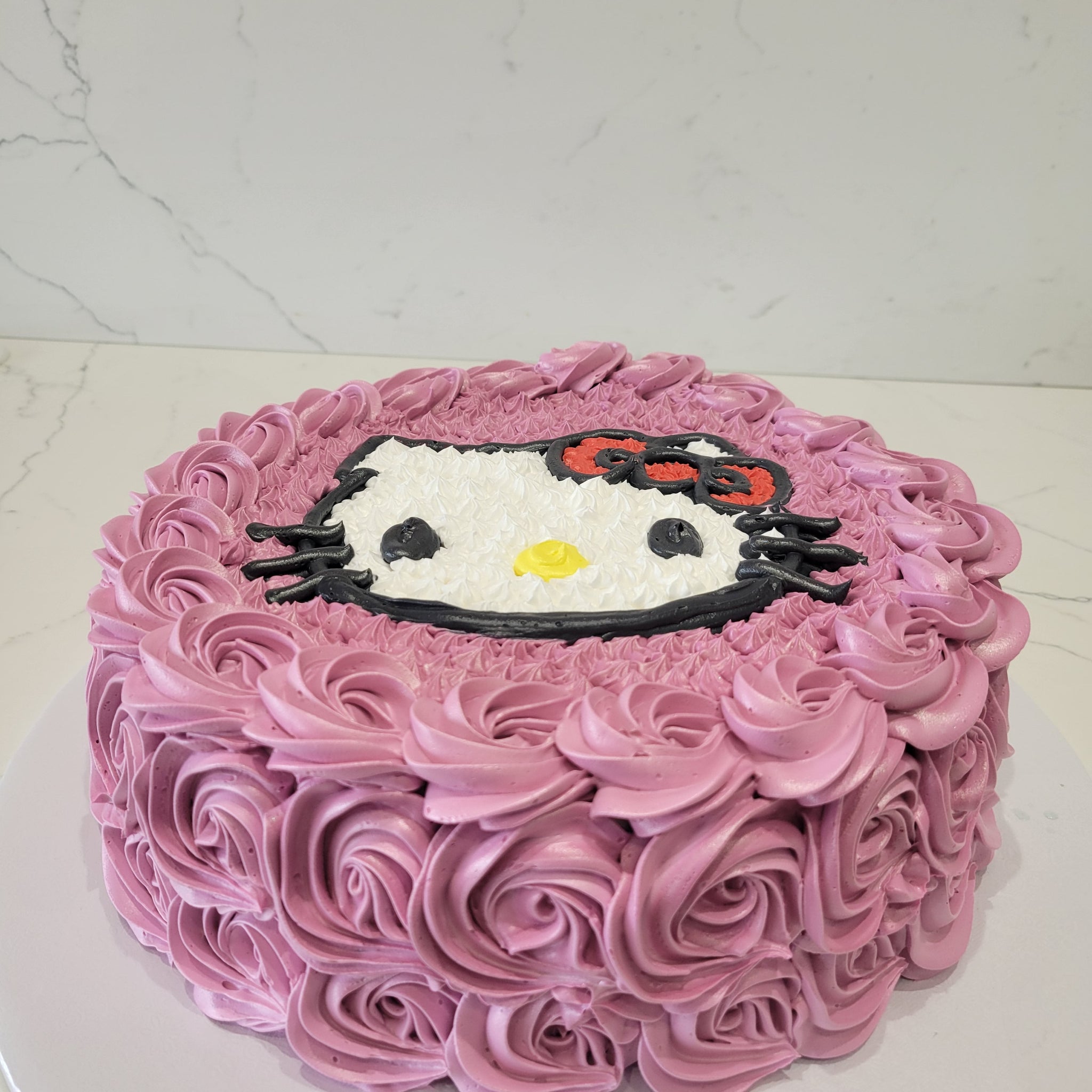 HELLO KITTY ROSETTE CAKE