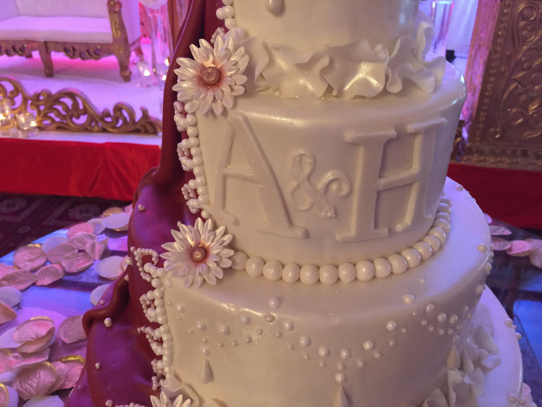 A & H Wedding Cake