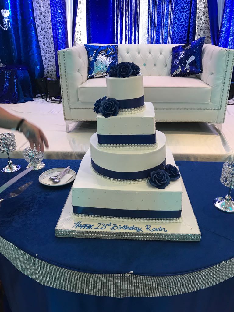 Rovin Birthday cake