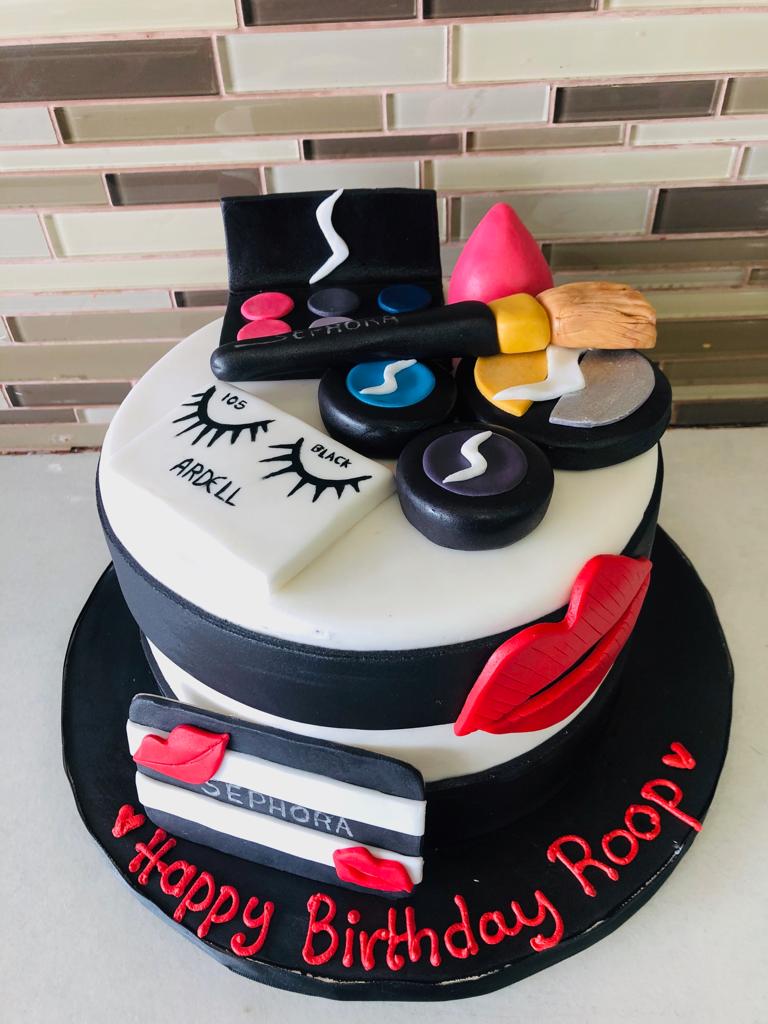 Roop Sephora Makeup cake