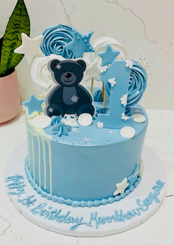 BLUE TEDDY CREAM CAKE