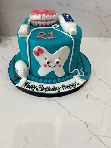 DENTIST FONDANT CAKE