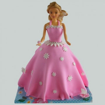 Barbie Doll In Enjoying Mood Theme Cake