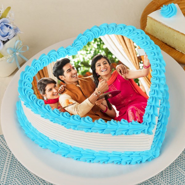 Sweet Memories Of Our Family Photo Cake