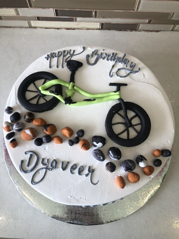 CYCLE BIRTHDAY CAKE