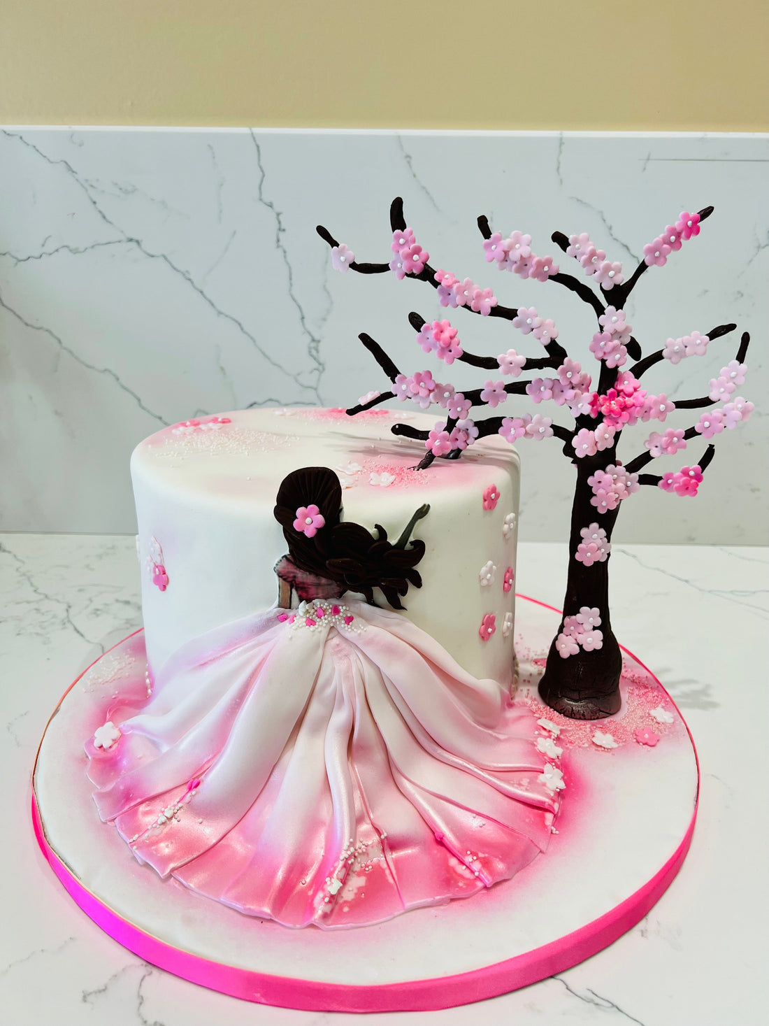 CHERRY BLOSSOM FONDANT CAKE