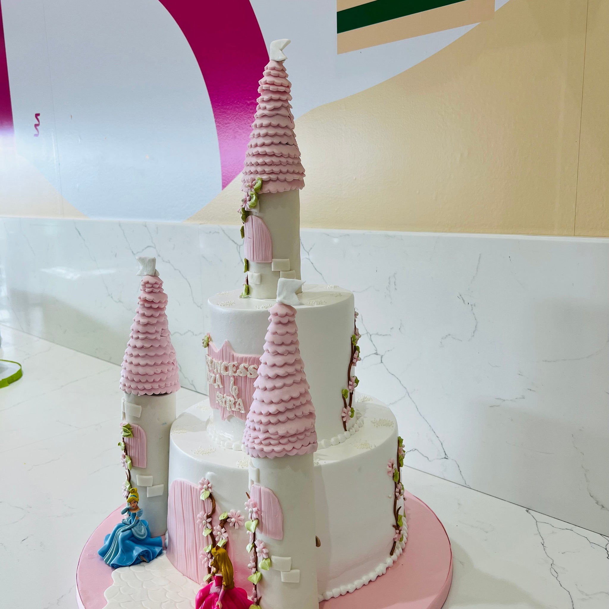 DREAMY DISNEY CASTLE CREAM CAKE