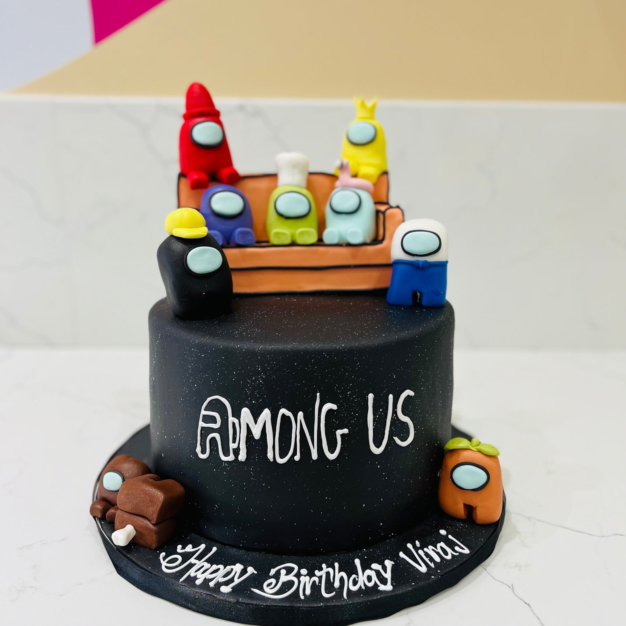 AMONG US FONDANT CAKE