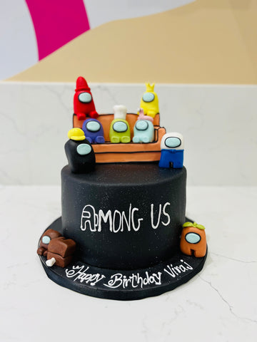 AMONG US FONDANT CAKE