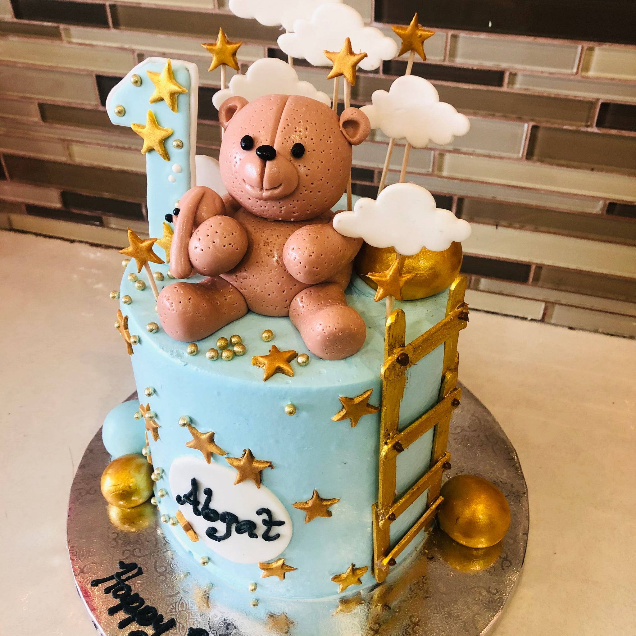 TEDDY BEAR FONDANT BIRTHDAY CAKE