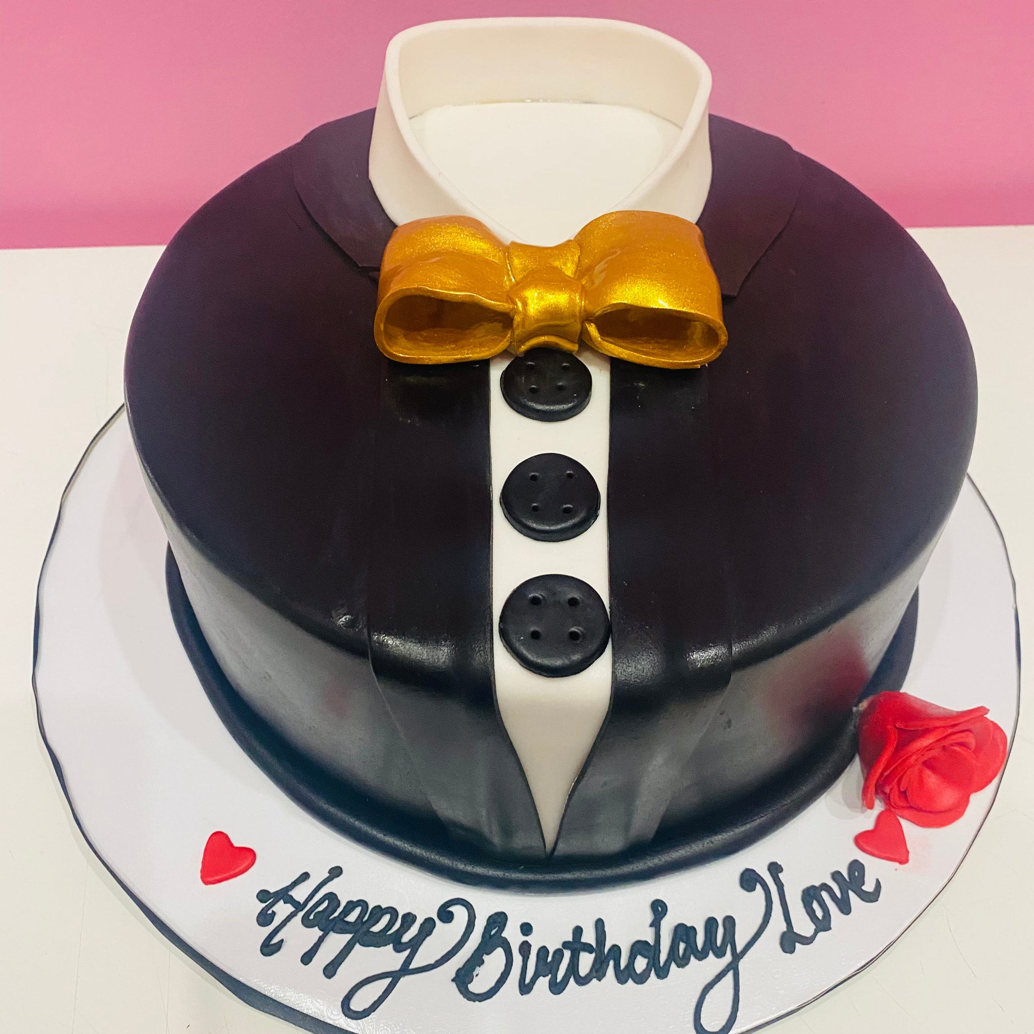 LOVE SHIRT BIRTHDAY CAKE