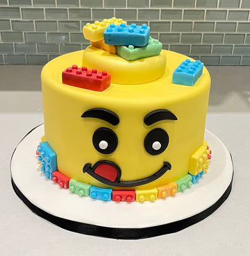 LEGO MOLDED FONDANT CAKE